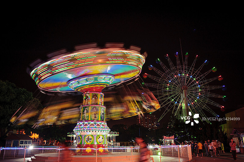 旋转木马2图片素材