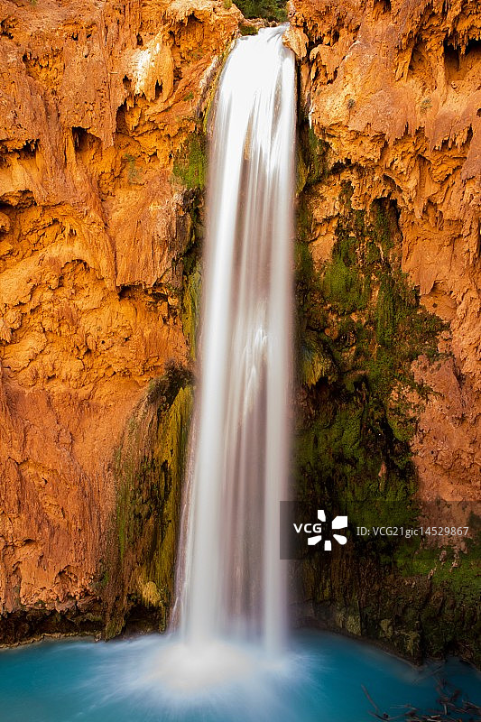 穆尼瀑布图片素材