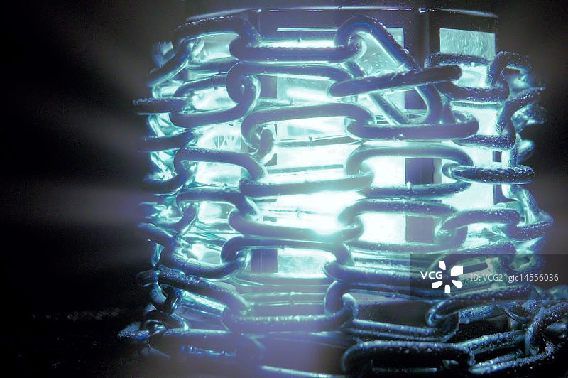 锁链灯图片素材