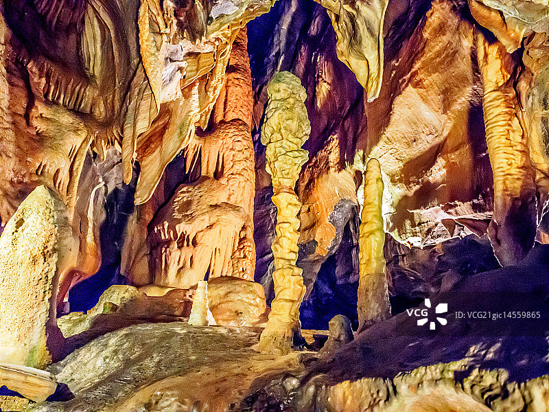 切达峡谷洞穴图片素材