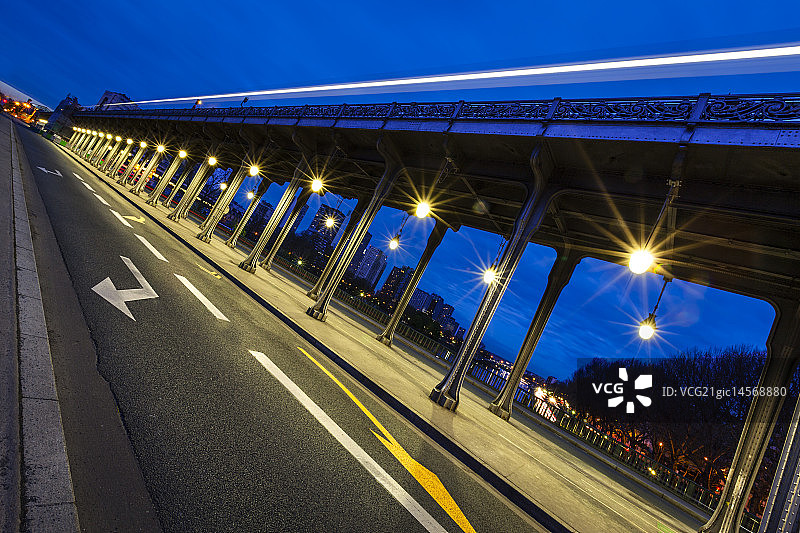 比尔哈基姆桥图片素材