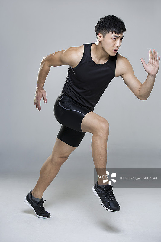 运动员赛跑图片素材