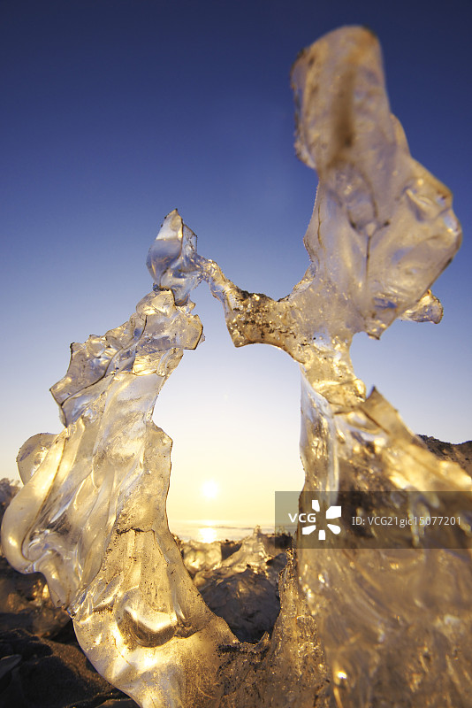 冷冰冰的人图片素材