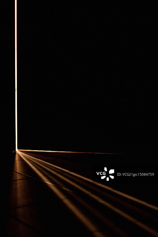 不要打开那扇门图片素材