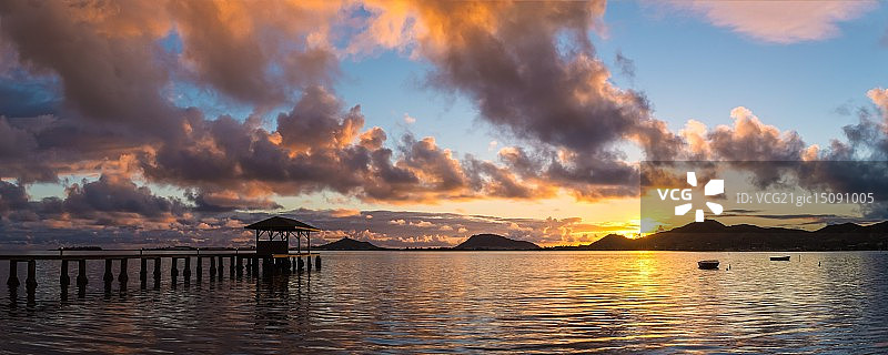 卡内奥赫日出图片素材