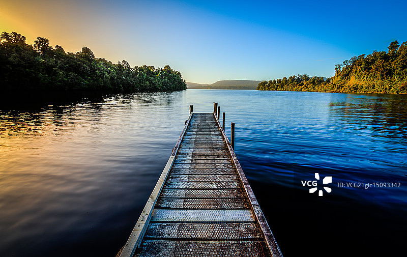 马普里卡湖图片素材