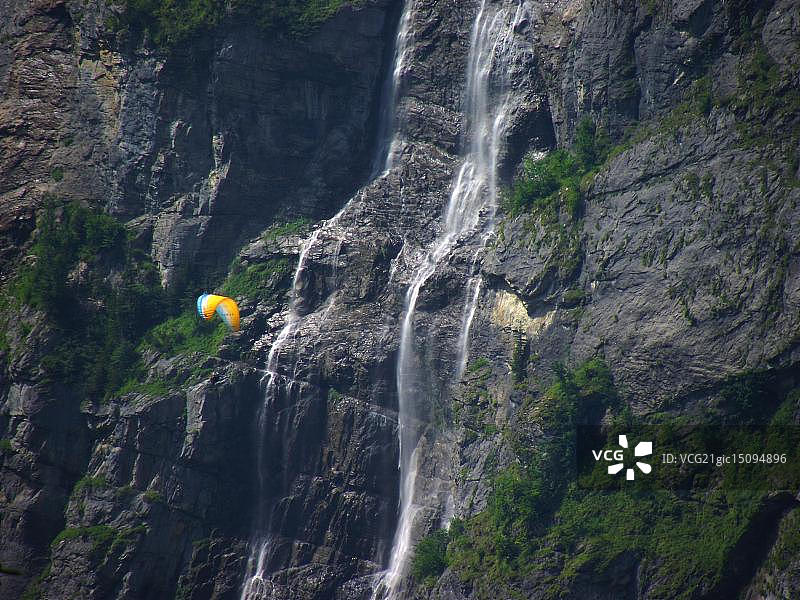 劳特布龙嫩瀑布图片素材