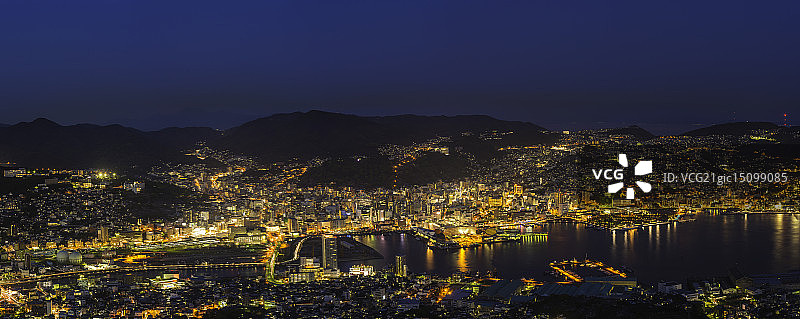 长崎海湾夜景全景图片素材