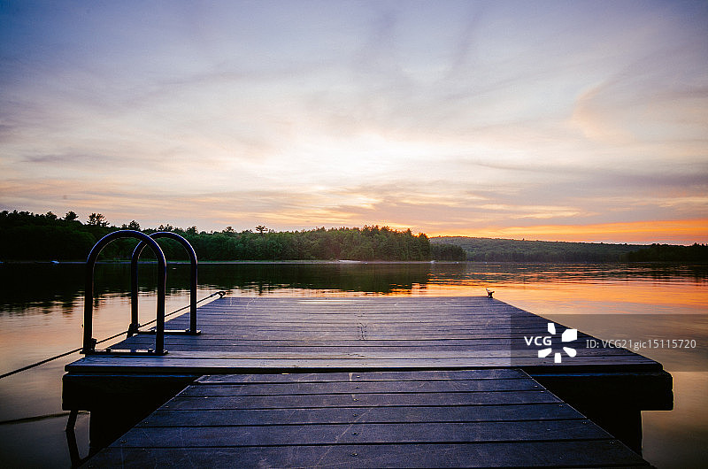 蒙蒂塞洛日落图片素材