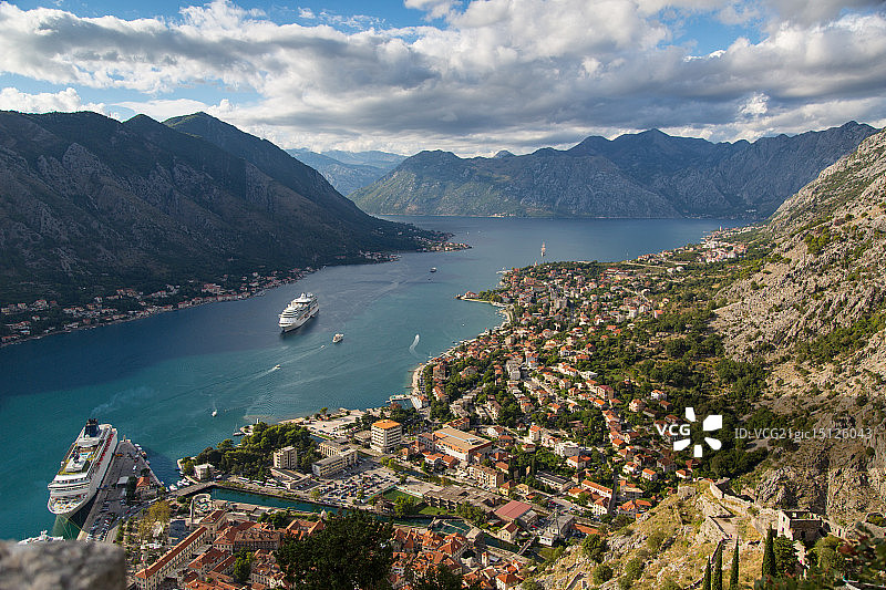 很脏,黑山图片素材