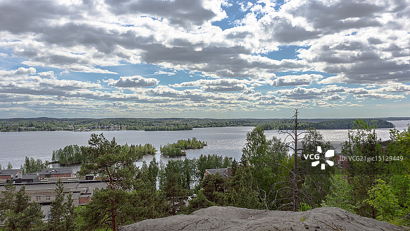 坦佩雷的皮哈耶尔维湖风光图片素材