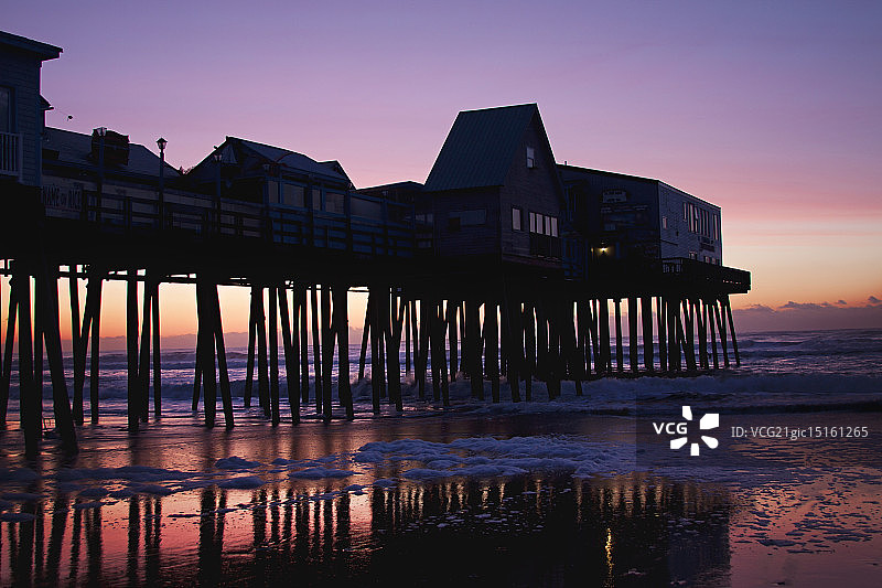 老果园海滩日出图片素材