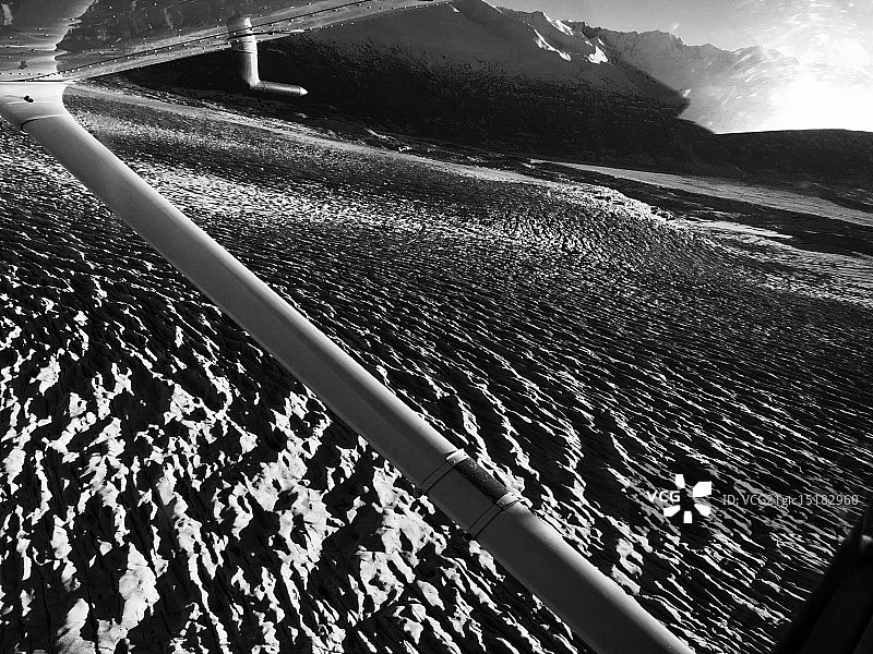 黑暗冰川图片素材