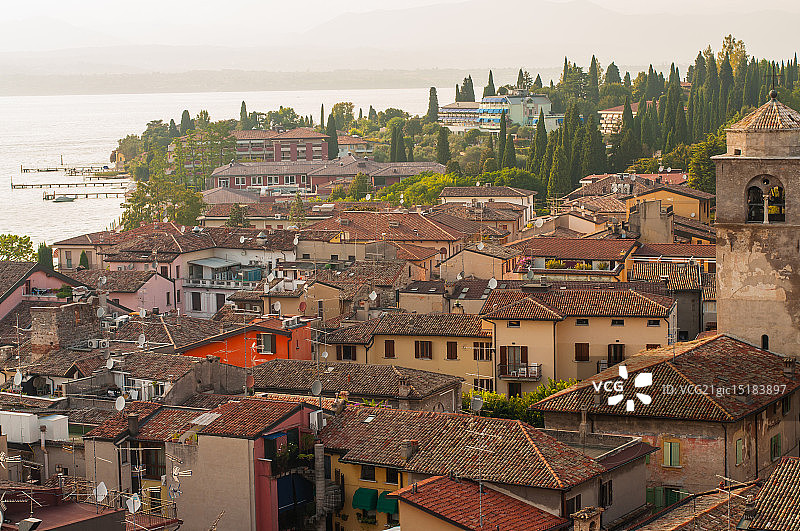 锡尔苗内图片素材