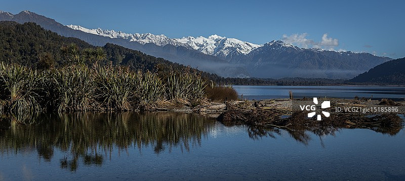 马普里卡湖图片素材