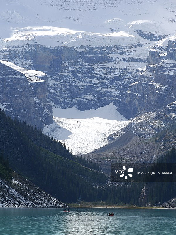 加拿大艾伯塔省路易斯湖图片素材