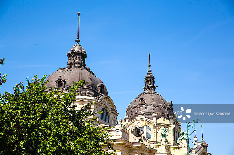 布达佩斯塞切尼温泉浴场图片素材