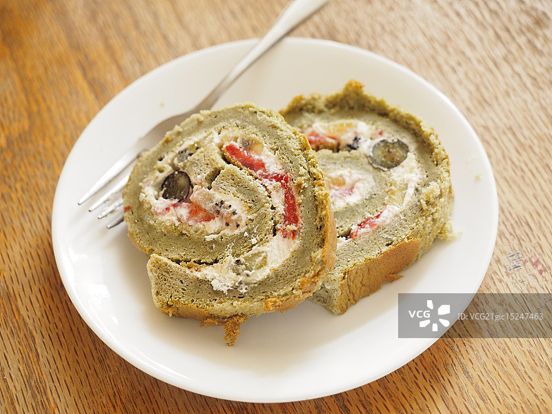 自制抹茶瑞士卷图片素材