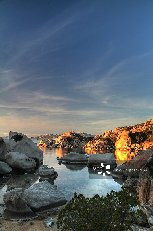 撒丁岛休赛期日落图片素材