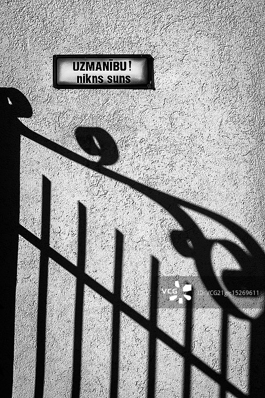 注意！烈性犬图片素材