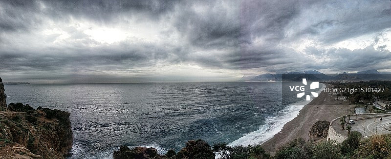 暴风雨前的寂静图片素材