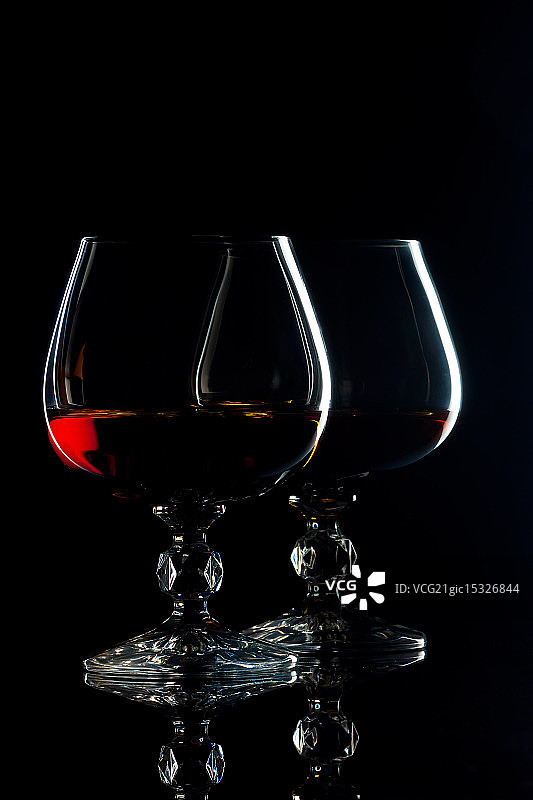 白兰地酒杯图片素材