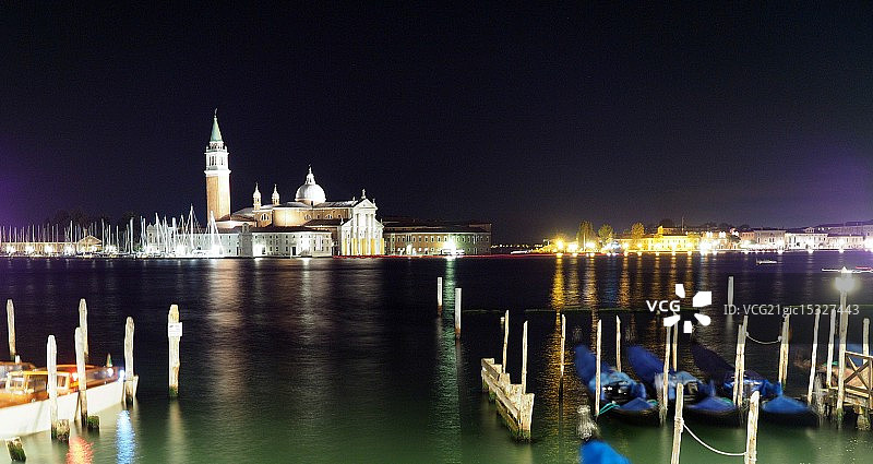 威尼斯之夜圣乔治马焦雷岛图片素材