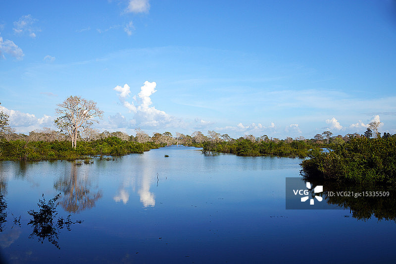 吴哥窟的碧湖图片素材