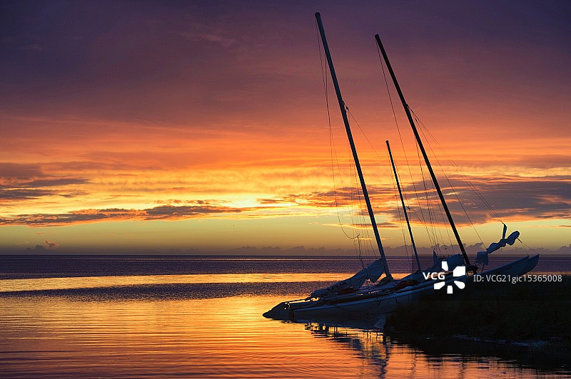 金纳基特港的日落图片素材