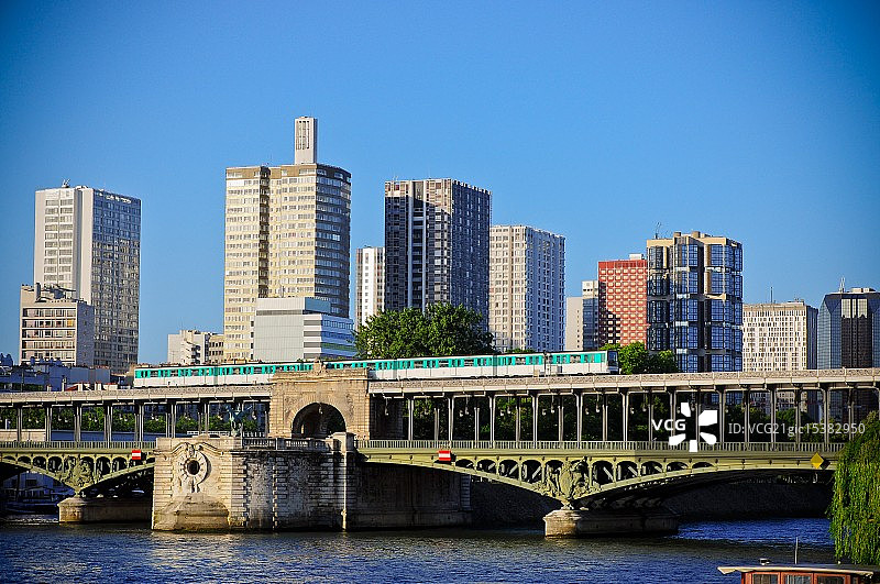 比尔哈基姆桥图片素材