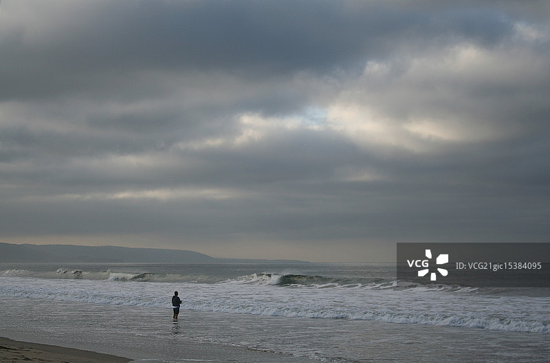 纽波特海滩的黎明图片素材