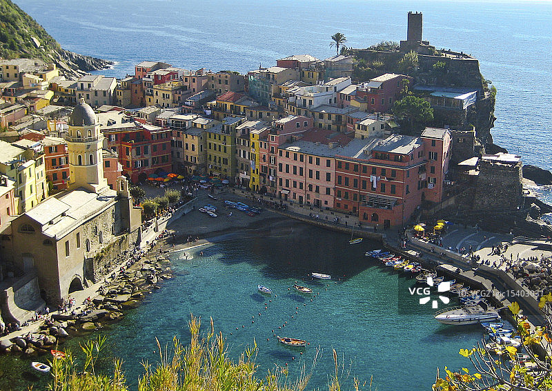 海上建筑物的高角度视图图片素材