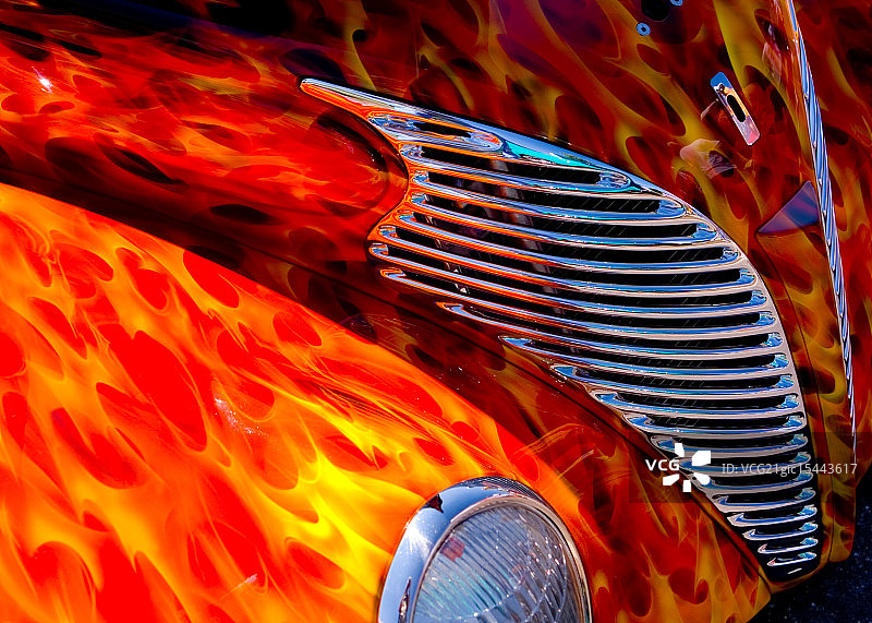 街头火焰赛车图片素材