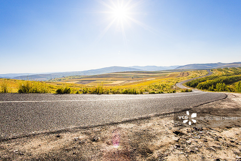 河北草原天路风光图片素材