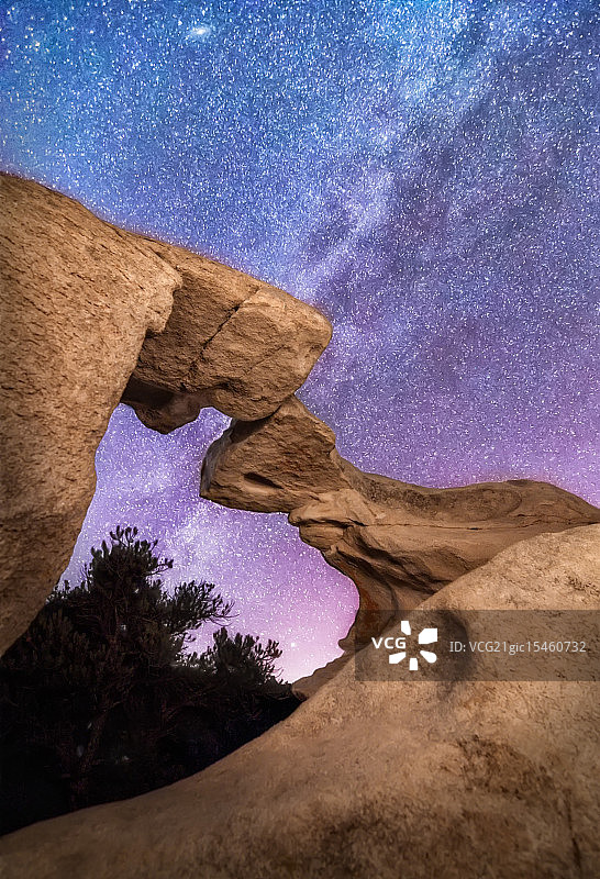 寡妇拱门图片素材