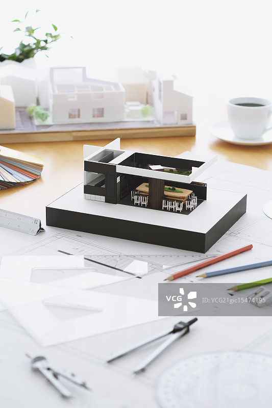 建筑工作室里的微型房屋图片素材