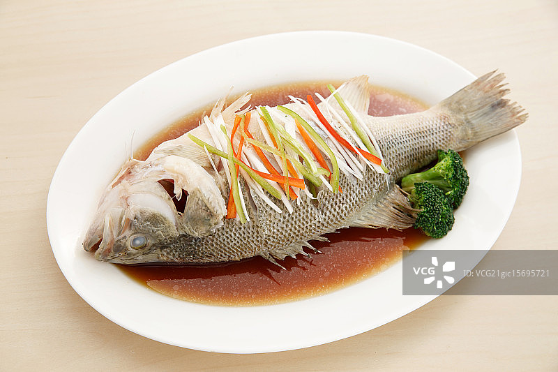 清蒸鲈鱼图片素材