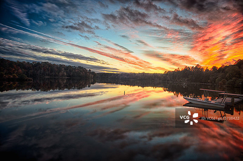 太阳的颜色图片素材