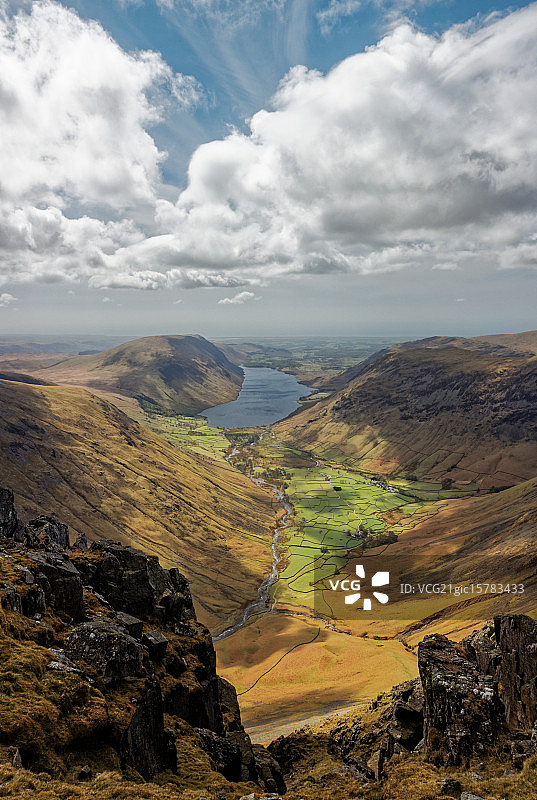 盖博山上的污水图片素材