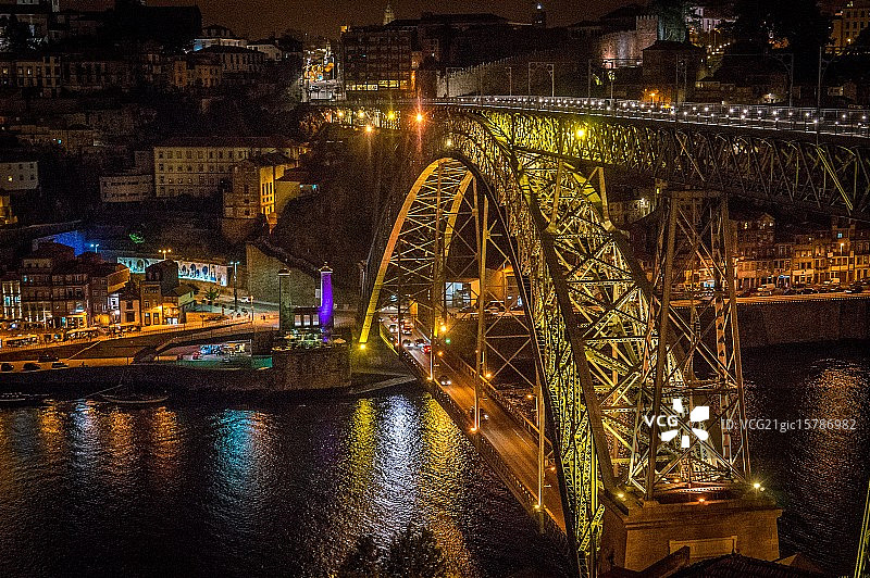 葡萄牙波尔图的路易斯一世大桥图片素材