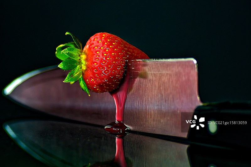 滴血的浆果图片素材