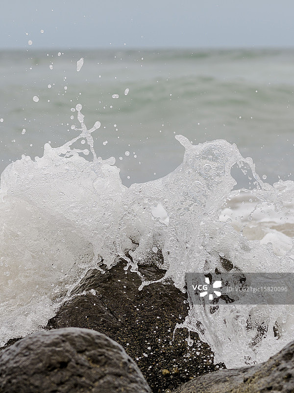大西洋海浪图片素材