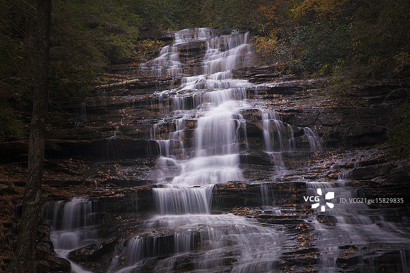 米尼哈哈瀑布图片素材