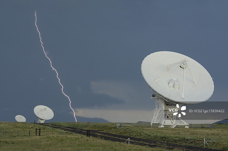 超大阵列的闪电图片素材