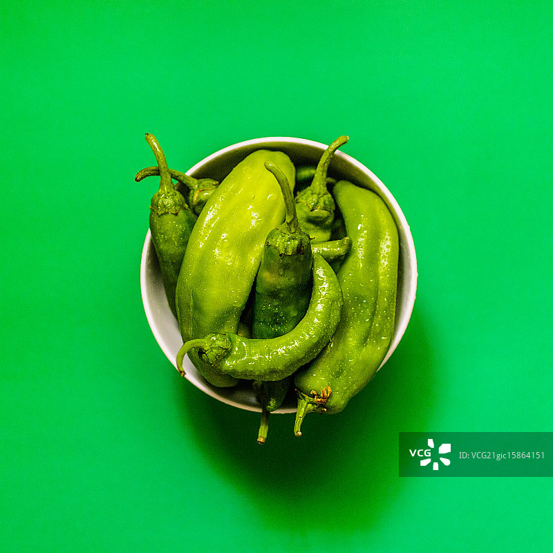 绿色小甜椒图片素材
