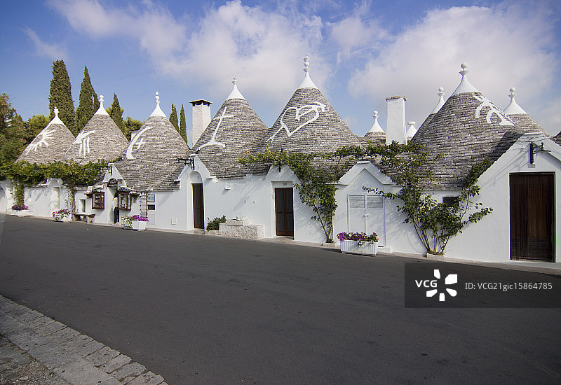 意大利普利亚阿尔贝罗贝洛的特鲁利建筑图片素材