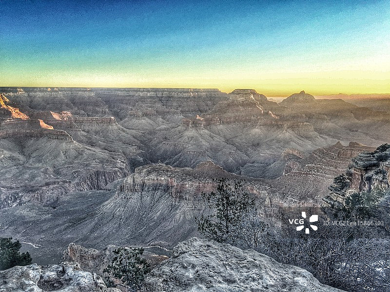 清晨的格伦峡谷图片素材