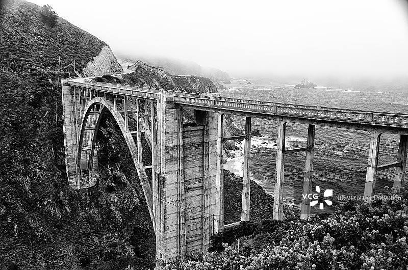 比克斯比黑白图片素材