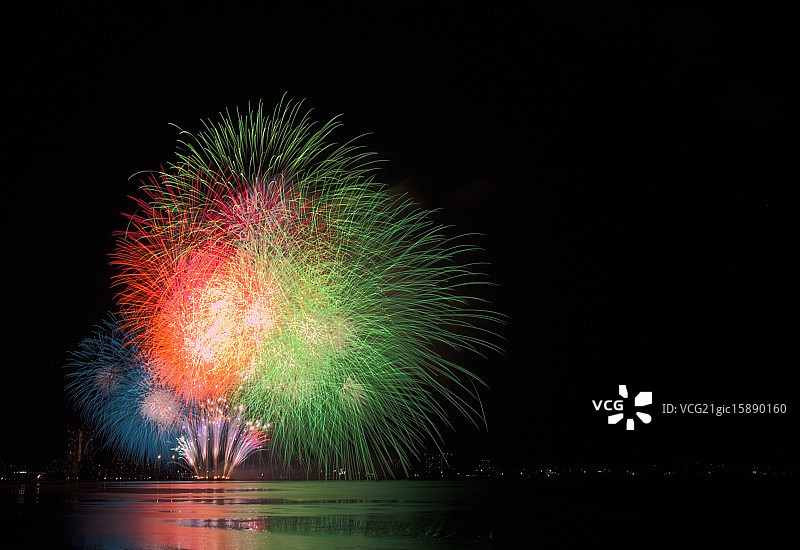 琵琶湖烟花图片素材