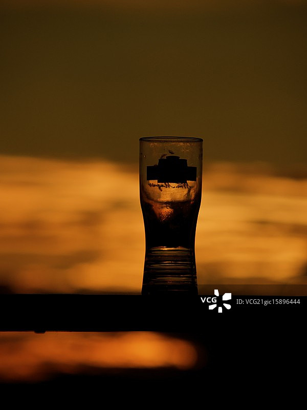 日落一品脱图片素材